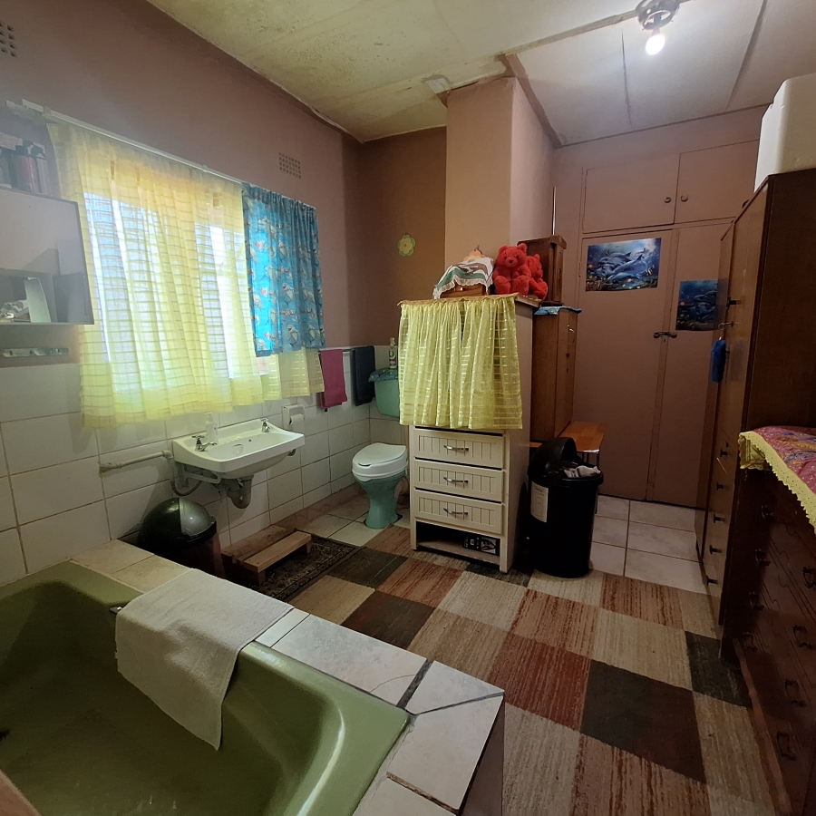 4 Bedroom Property for Sale in Villiers Free State